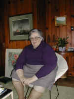 mom1.jpg (381258 bytes)